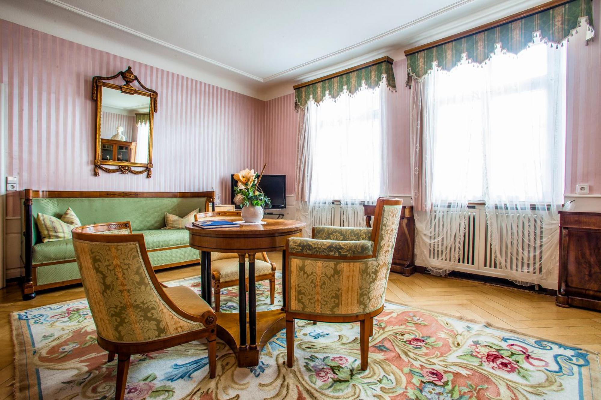 Boardinghouse Sonne Hotel Offenburg Buitenkant foto