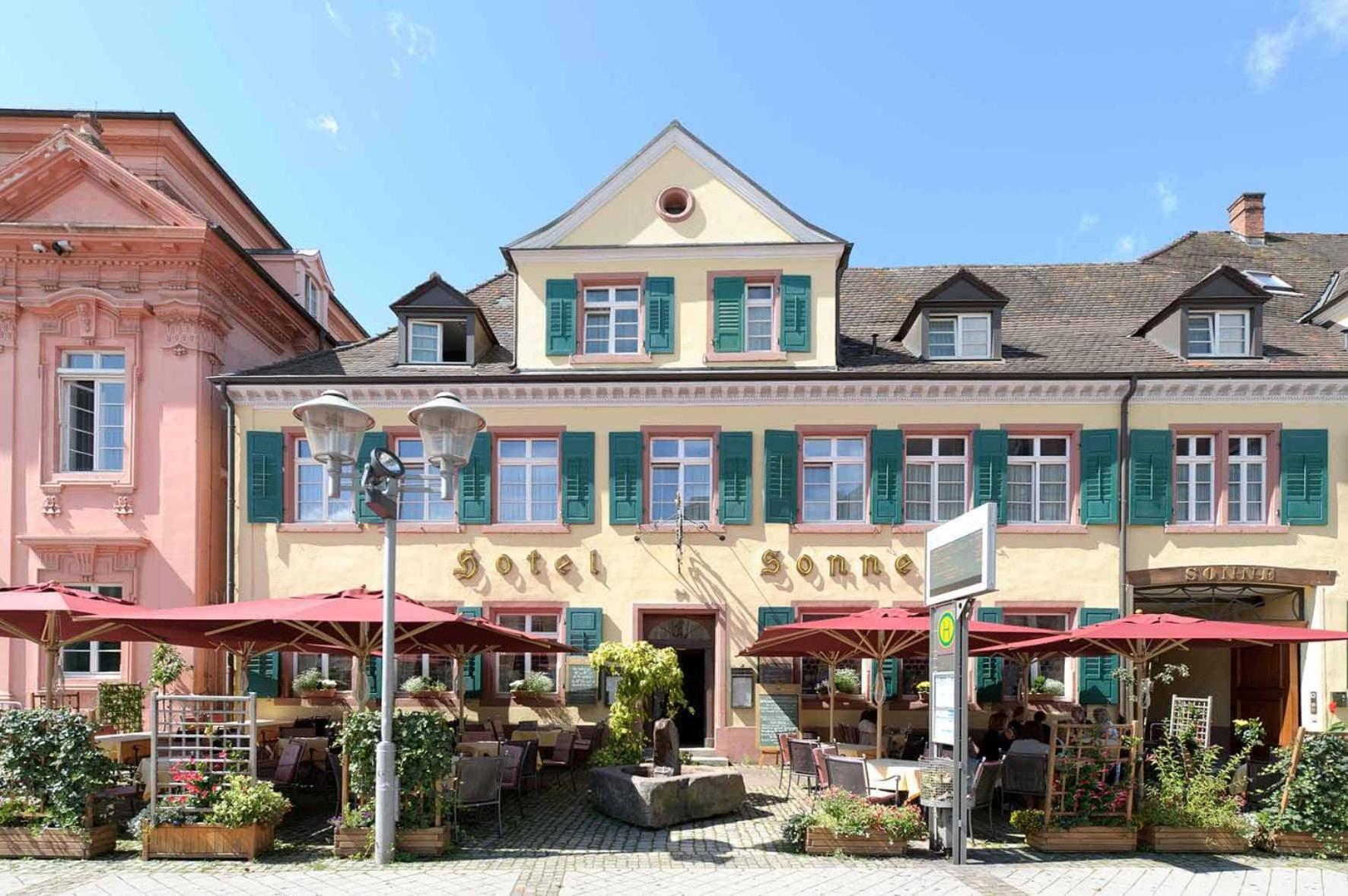 Boardinghouse Sonne Hotel Offenburg Buitenkant foto