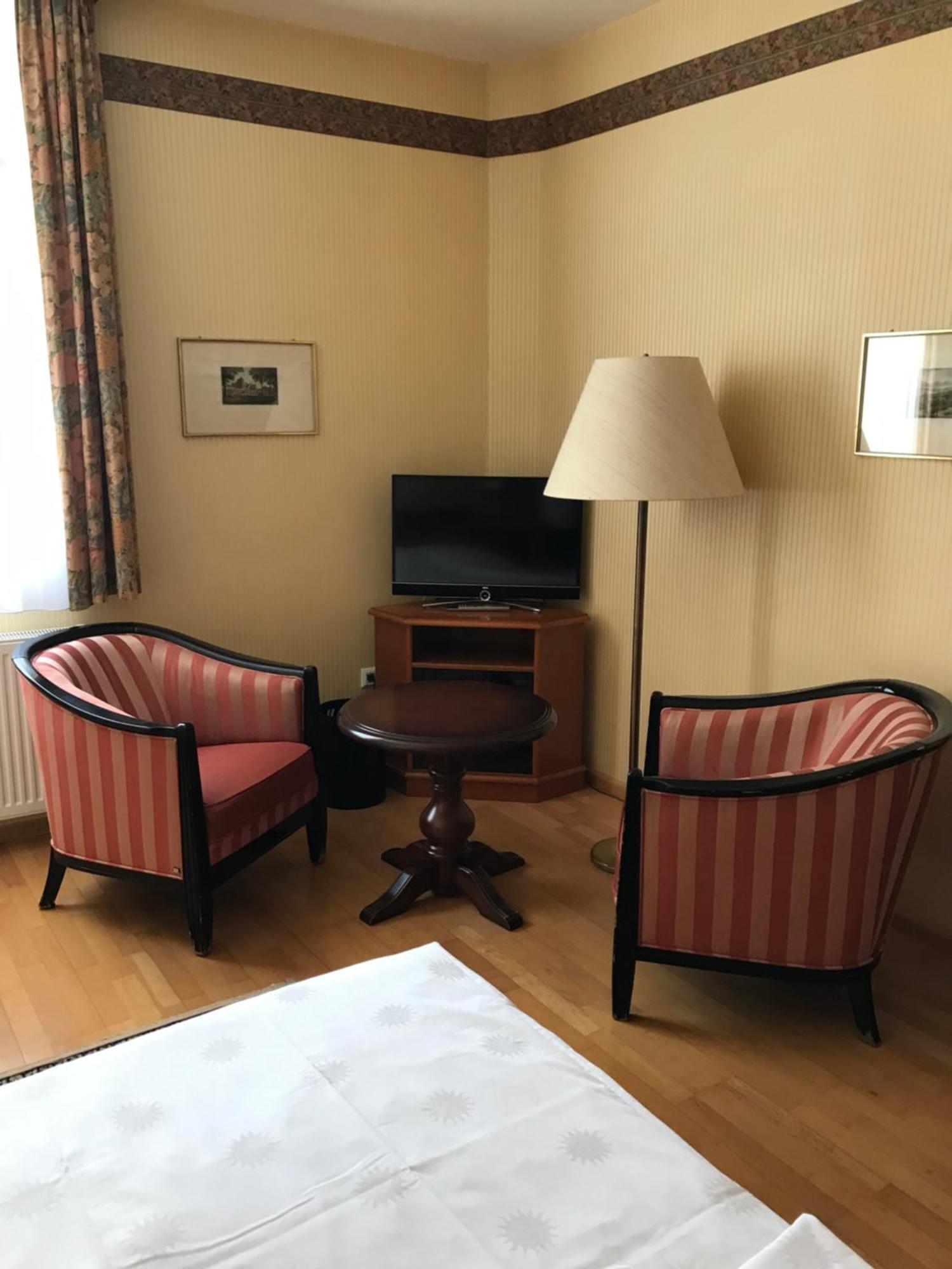 Boardinghouse Sonne Hotel Offenburg Kamer foto